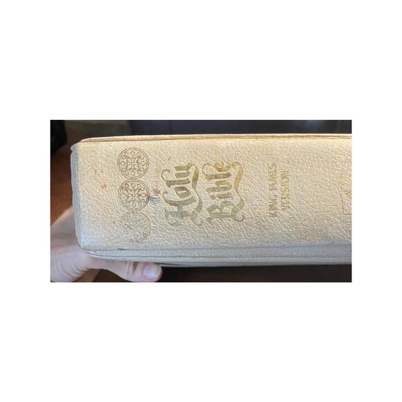 Holy Bible – KJV – 1950s–1970s – Unmarked – Family Edition – GUC - Illustrations - Picture 12 of 15